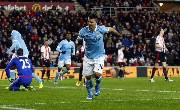 Manchester City sigue en la lucha gracias al 'Kun' Agüero